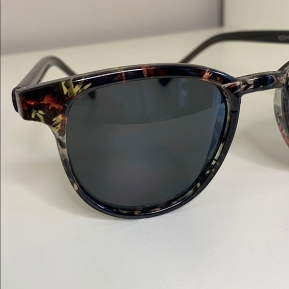 Komono Francis Fern Sunglasses New - Picture 11 of 12